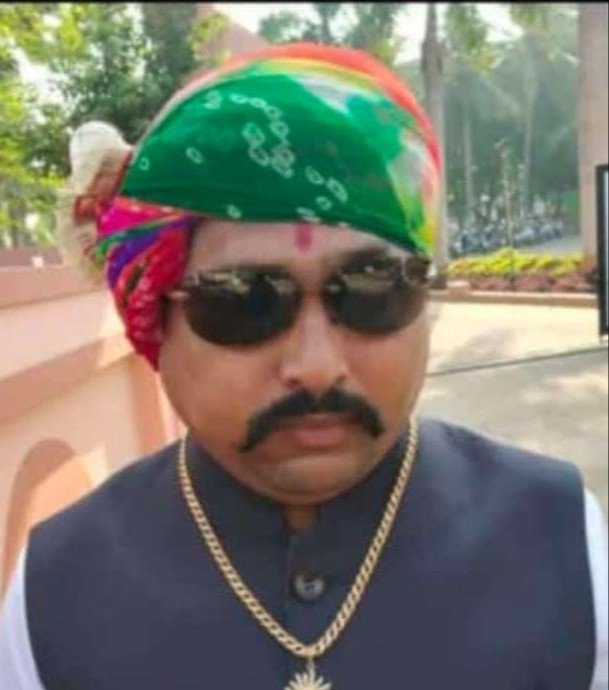 કિશોરસિંહજી ખોડુભા સરવૈયા   