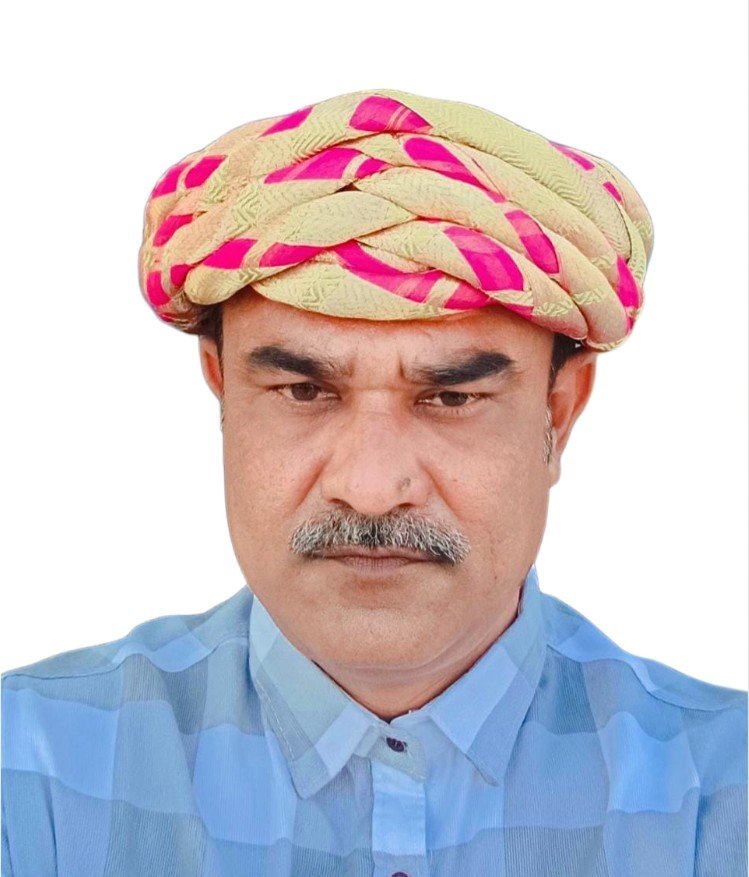 દશરથસિંહજી ખુમાનસિંહજી ગોહિલ   